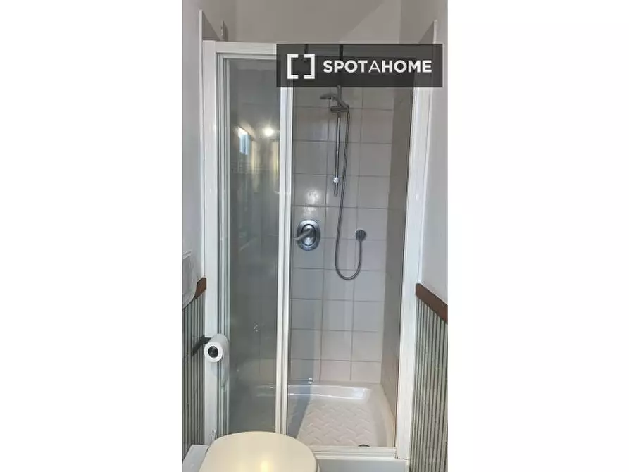 Immagine 14 di Ufficio in affitto  in Viale Premuda a Milano