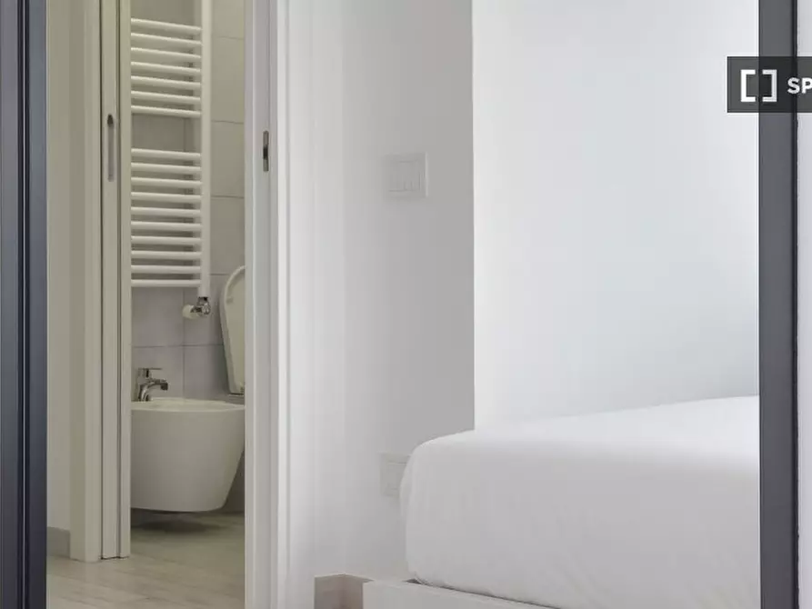 Immagine 13 di Appartamento in affitto  in Via Raffaele Lambruschini a Milano