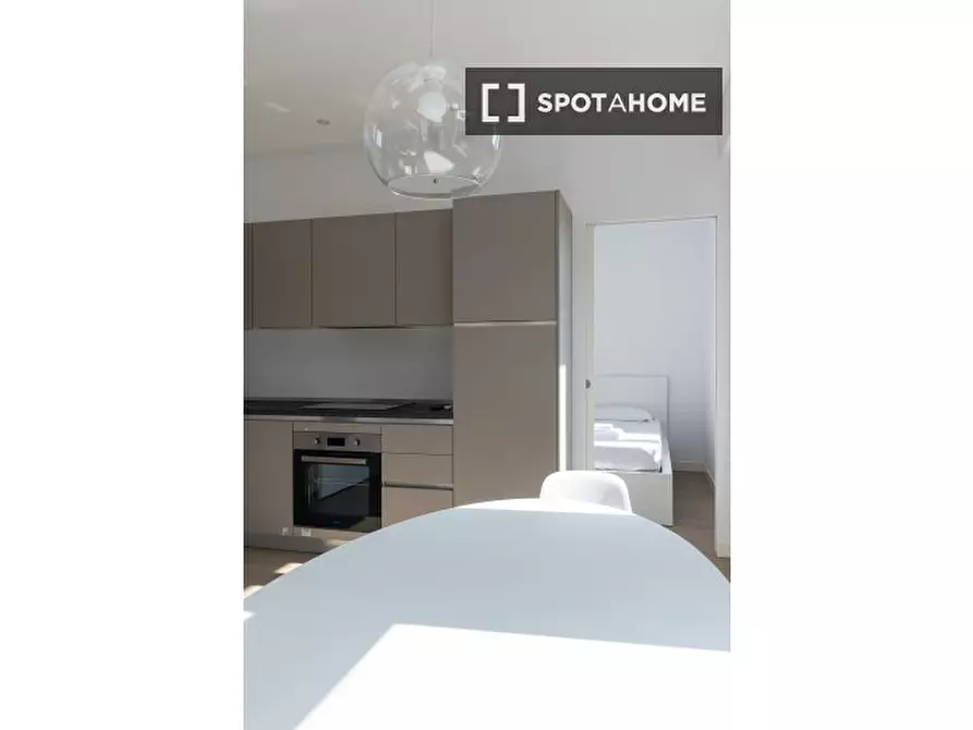 Immagine 6 di Ufficio in affitto  in Via Melchiorre Gioia a Milano