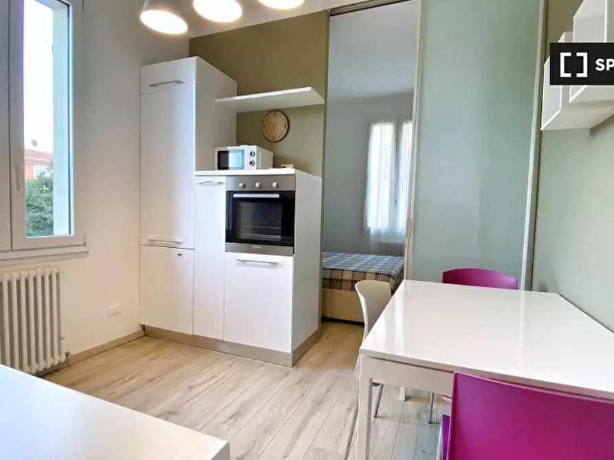 Immagine 4 di Appartamento in affitto  in Via Giuseppe Maria Mitelli a Bologna