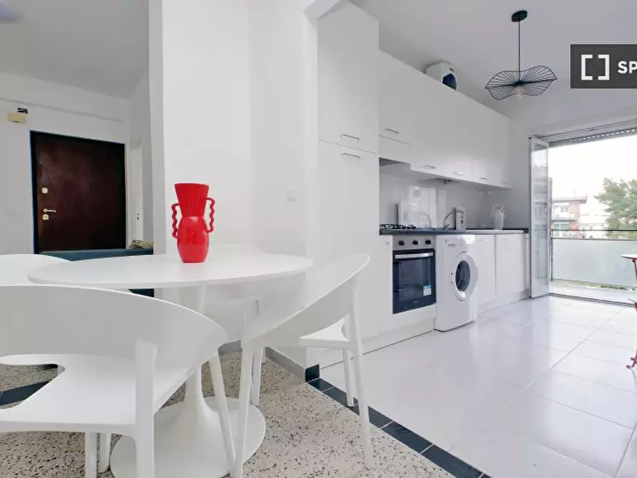 Immagine 5 di Appartamento in affitto  in Via di Valle Aurelia a Roma