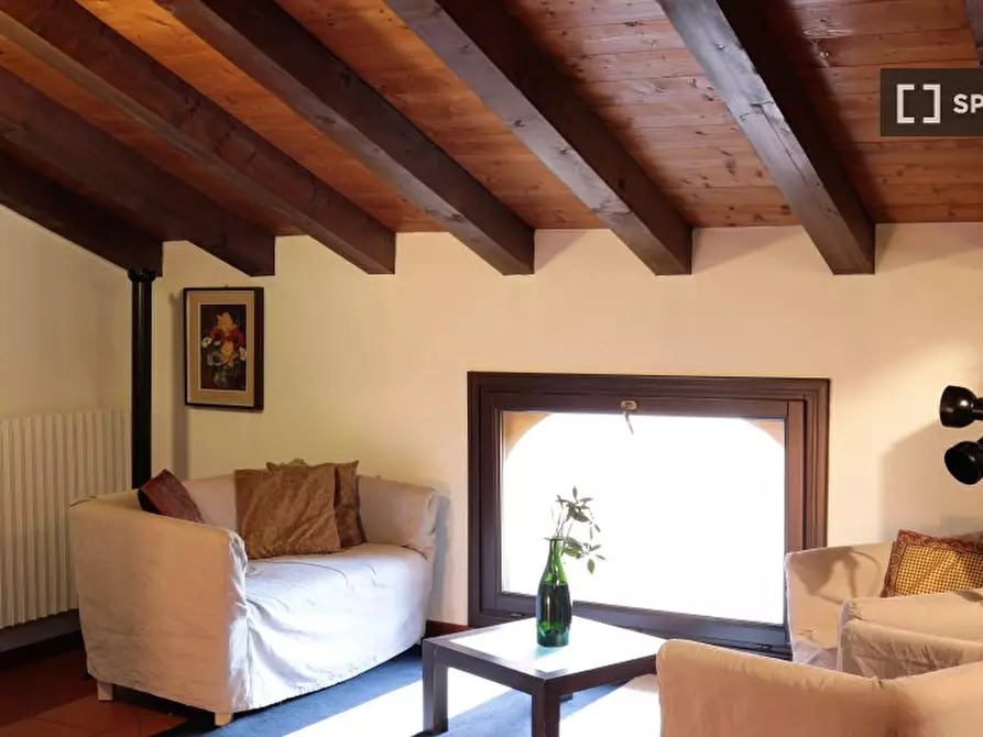 Immagine 2 di Appartamento in affitto  in Via Galliera a Bologna