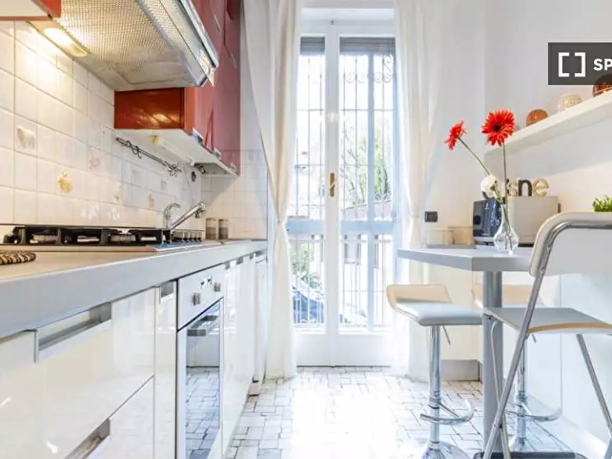 Immagine 7 di Camera condivisa in affitto  in Via Andrea Solari a Milano