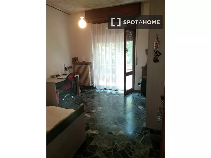 Immagine 1 di Camera condivisa in affitto  in Via Nicola Palmieri a Milano