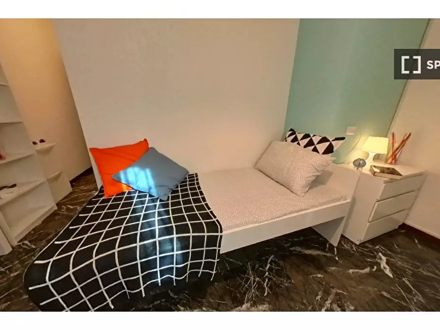 Immagine 8 di Camera condivisa in affitto  in via Carlo Collodi a Padova