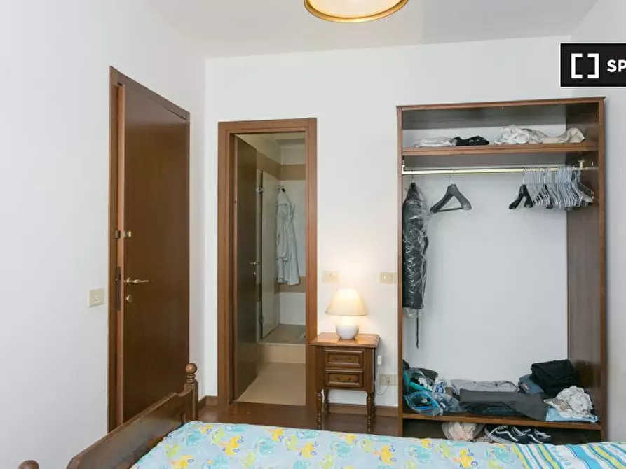 Immagine 4 di Camera condivisa in affitto  in Via Torquato Tasso a Sesto San Giovanni