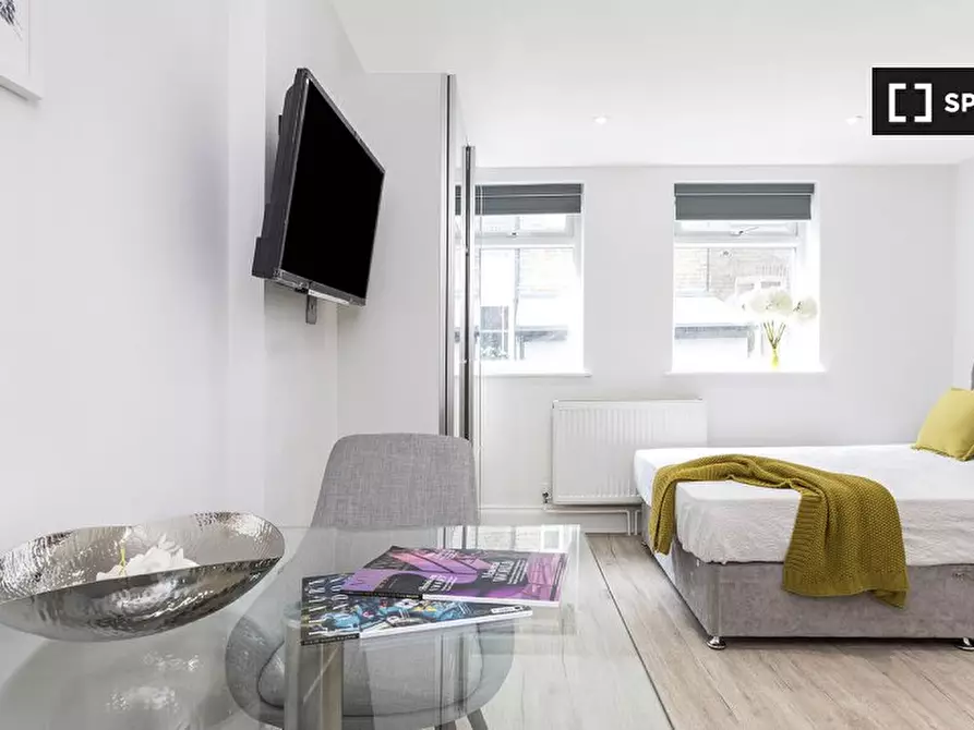 Immagine 11 di Ufficio in affitto  in Flat a Paddington