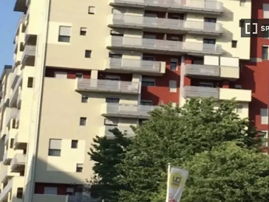 Immagine 2 di Camera condivisa in affitto  in Viale Sarca a Milano