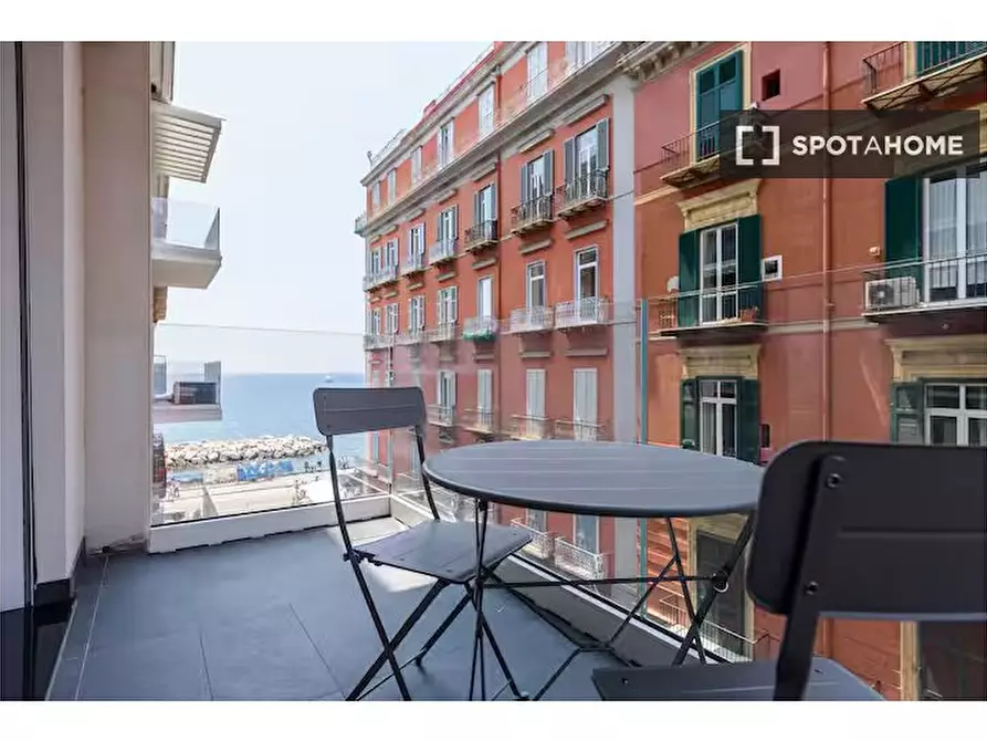 Immagine 6 di Ufficio in affitto  in Via Nicolò Tommaseo a Napoli