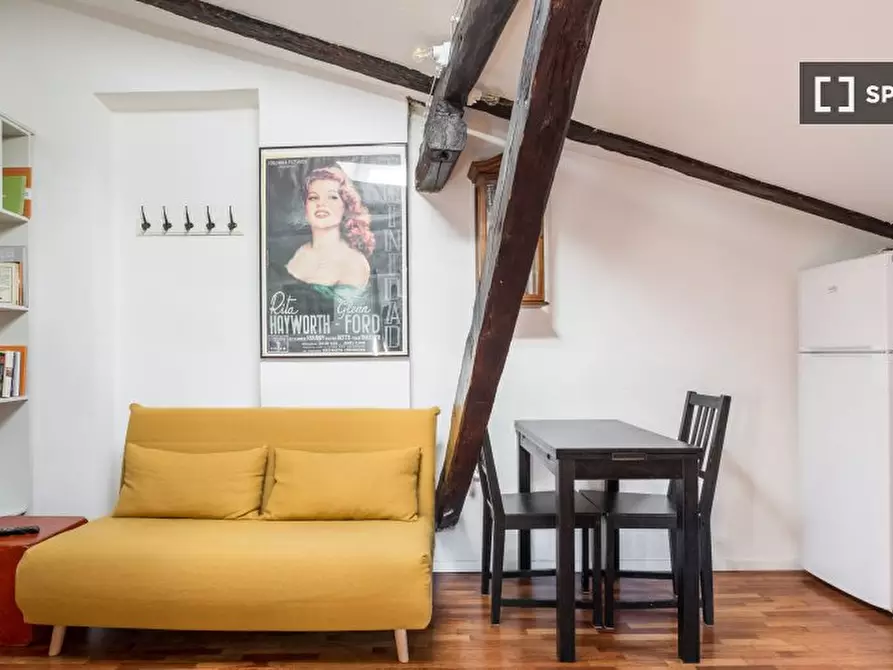 Immagine 2 di Appartamento in affitto  in Via Zamboni a Bologna