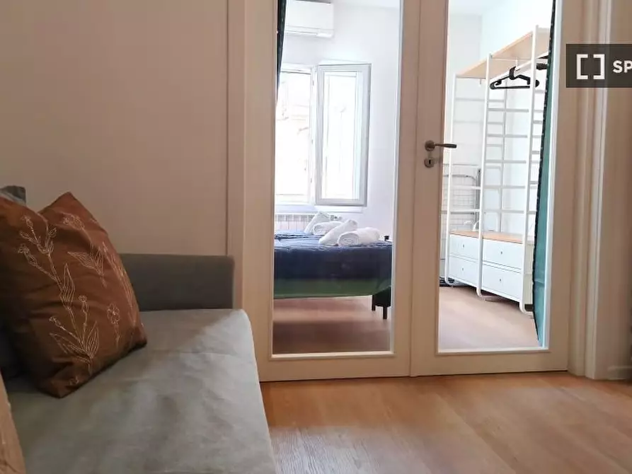 Immagine 1 di Appartamento in affitto  in Via Pietrapiana a Firenze