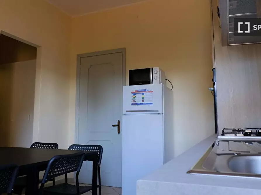 Immagine 6 di Camera condivisa in affitto  in Via Pola n a Cagliari