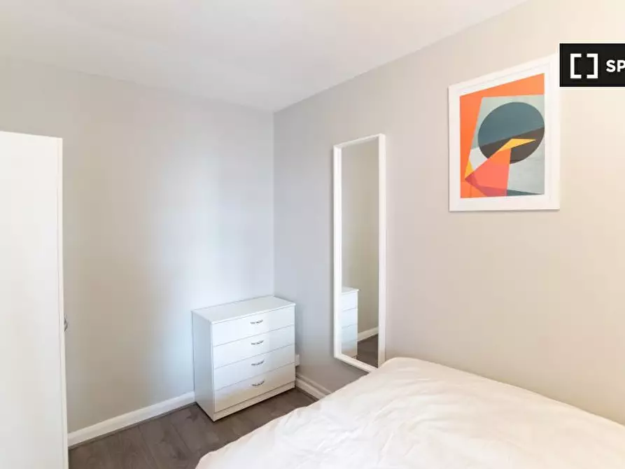 Immagine 2 di Camera condivisa in affitto  in Hind Grove a Poplar