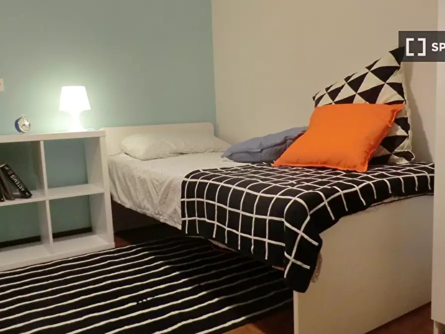 Immagine 13 di Camera condivisa in affitto  in via Carlo Collodi a Padova