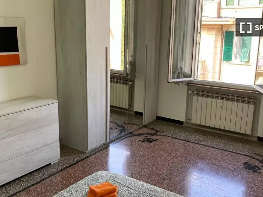 Immagine 13 di Camera condivisa in affitto  in VIA BARRILI a Genova