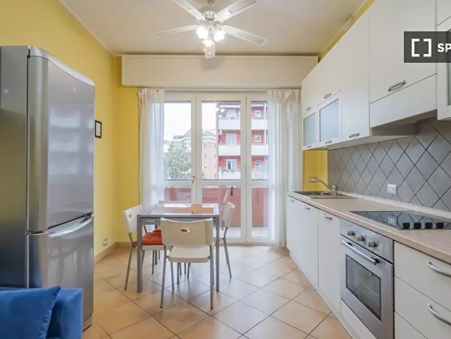 Immagine 6 di Appartamento in affitto  in Via Paul Valery a Milano