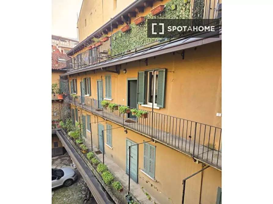 Immagine 2 di Ufficio in affitto  in Via Pietro Maroncelli a Milano