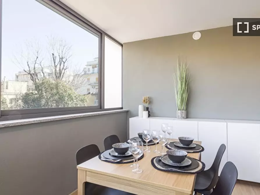 Immagine 6 di Appartamento in affitto  in Via Alberto Pollio a Roma