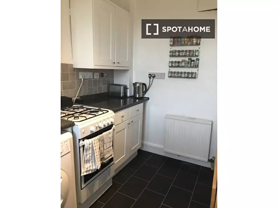 Immagine 7 di Camera condivisa in affitto  in -6 Clearburn Gardens a Liberton and Craigmillar