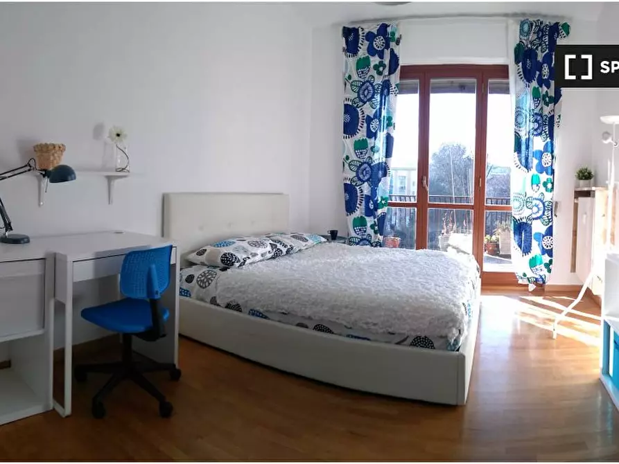 Immagine 3 di Camera condivisa in affitto  in Via Carlo Valvassori Peroni a Milano