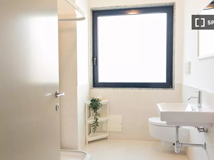 Immagine 10 di Camera condivisa in affitto  in Via Dante a Cagliari