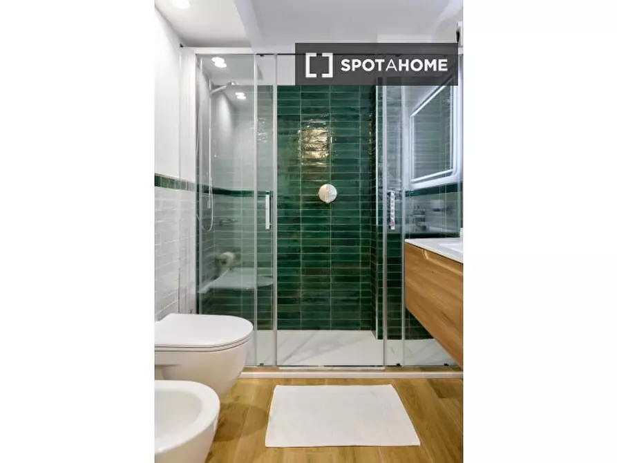 Immagine 11 di Appartamento in affitto  in Via Giulia di Gallese a Roma