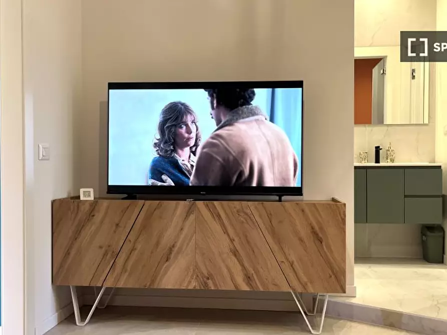 Immagine 8 di Appartamento in affitto  in Via Tavazzano a Milano