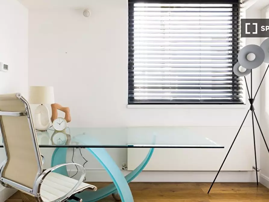 Immagine 14 di Appartamento in affitto  in Waterside Point a Wandsworth