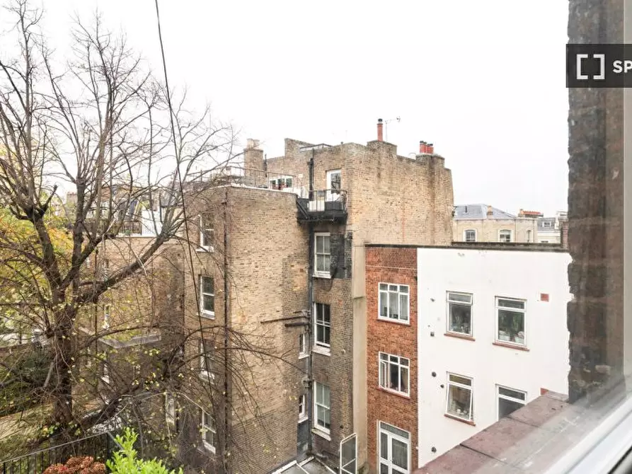 Immagine 16 di Appartamento in affitto  in Redcliffe Square a Kensington