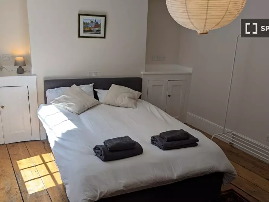 Immagine 7 di Appartamento in affitto  in Hillreach a Eltham