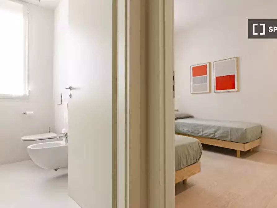 Immagine 3 di Appartamento in affitto  in Via Gastone Rossi a Bologna