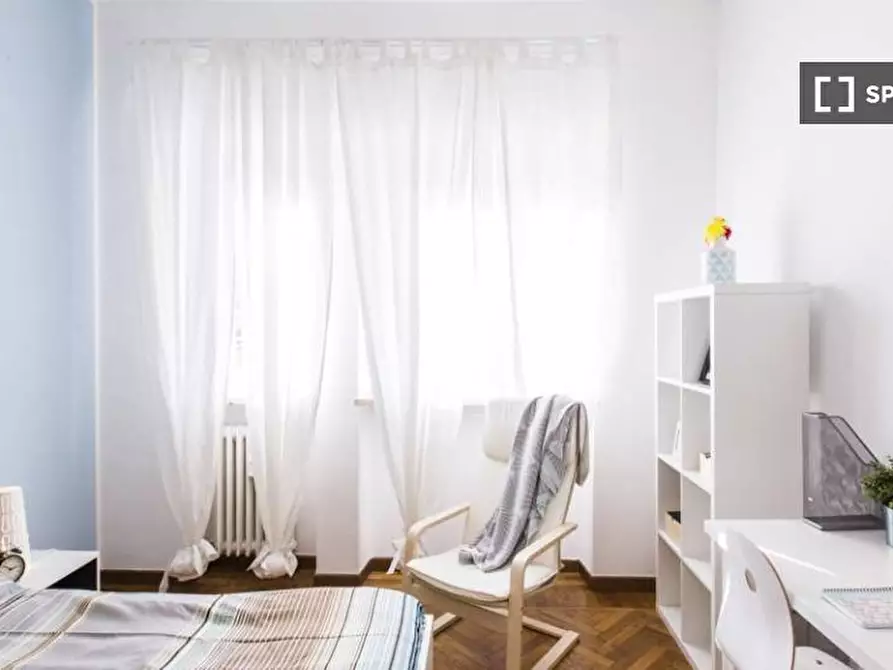 Immagine 6 di Camera condivisa in affitto  in Via Moncalvo a Milano