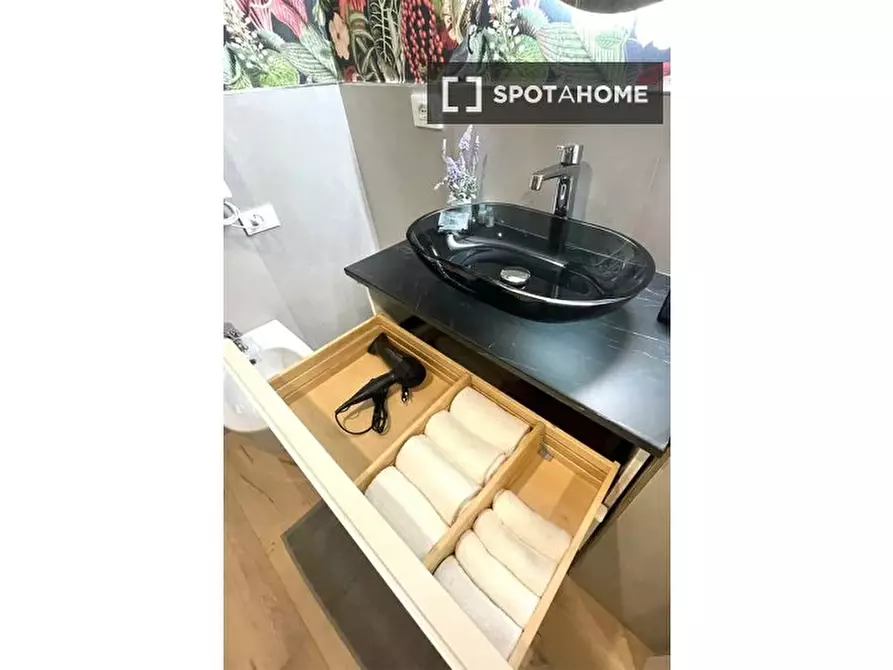 Immagine 10 di Appartamento in affitto  in Via Andrea Mantegna a Milano
