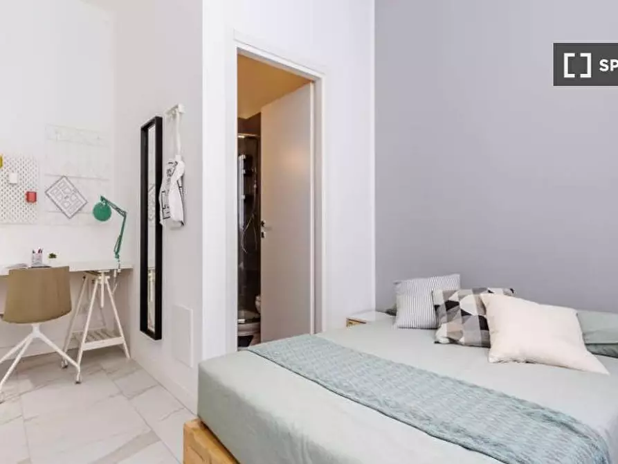 Immagine 1 di Camera condivisa in affitto  in Viale Bligny a Milano