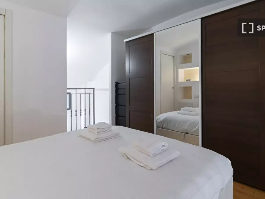 Immagine 18 di Appartamento in affitto  in Via Spezia a Milano