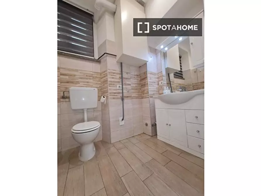 Immagine 8 di Ufficio in affitto  in Via Rubiana a Torino