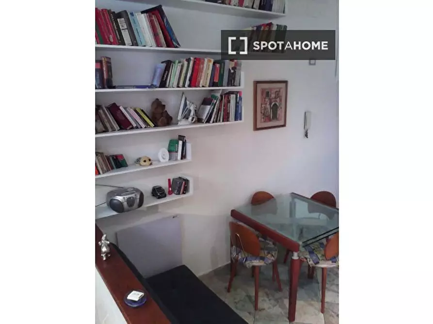 Immagine 3 di Appartamento in affitto  in Via Volterra a Roma