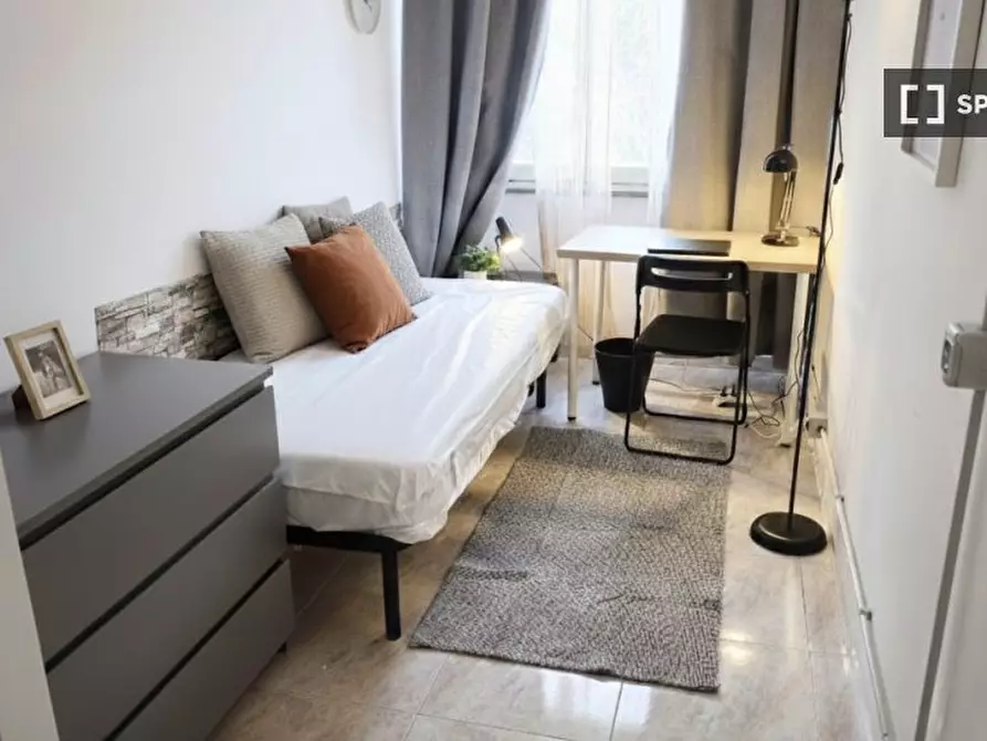 Immagine 10 di Camera condivisa in affitto  in Via Lero, 00144 Roma RM, Italy a Roma