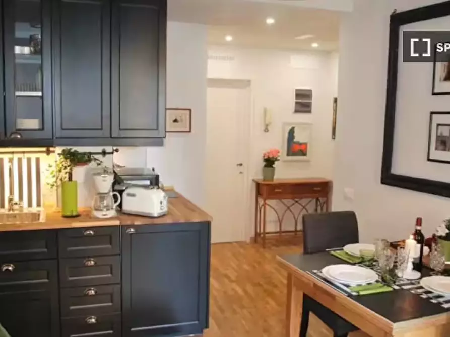 Immagine 9 di Appartamento in affitto  in Borgo Santi Apostoli a Firenze