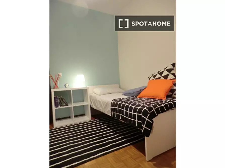 Immagine 7 di Camera condivisa in affitto  in via Carlo Collodi a Padova