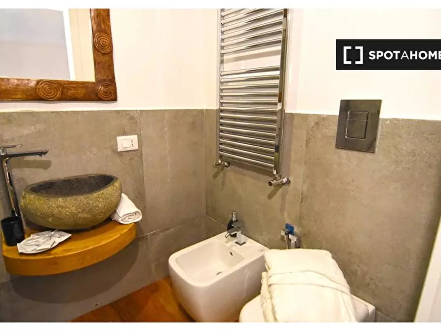 Immagine 7 di Appartamento in affitto  in Via Nilo a Napoli