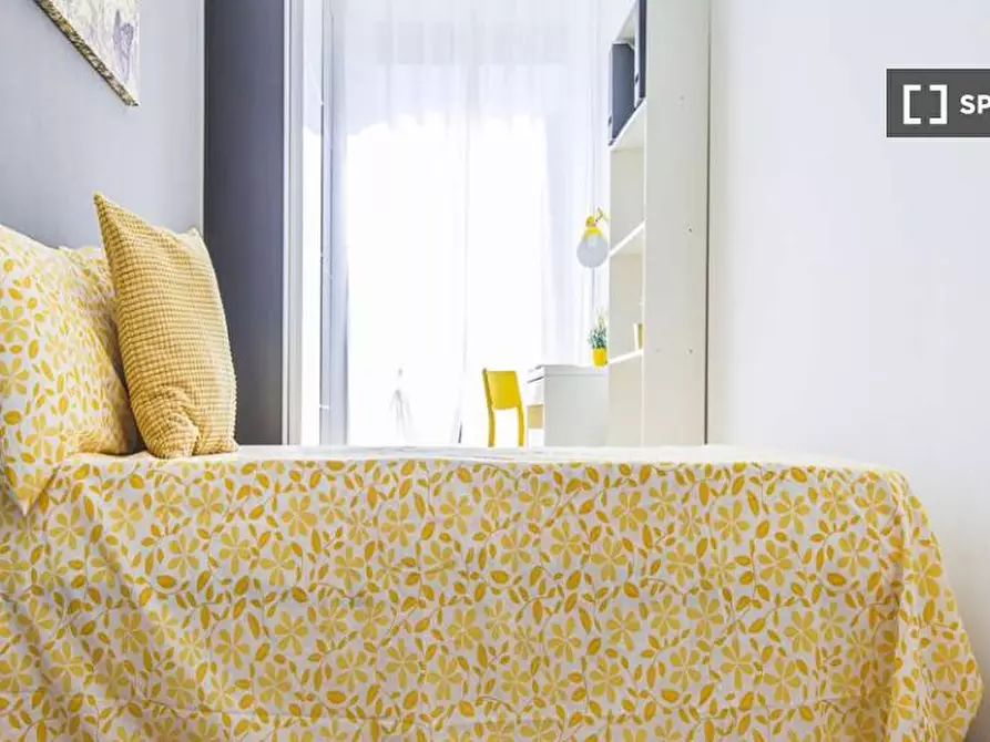 Immagine 2 di Camera condivisa in affitto  in Largo Riccardo Zandonai a Milano