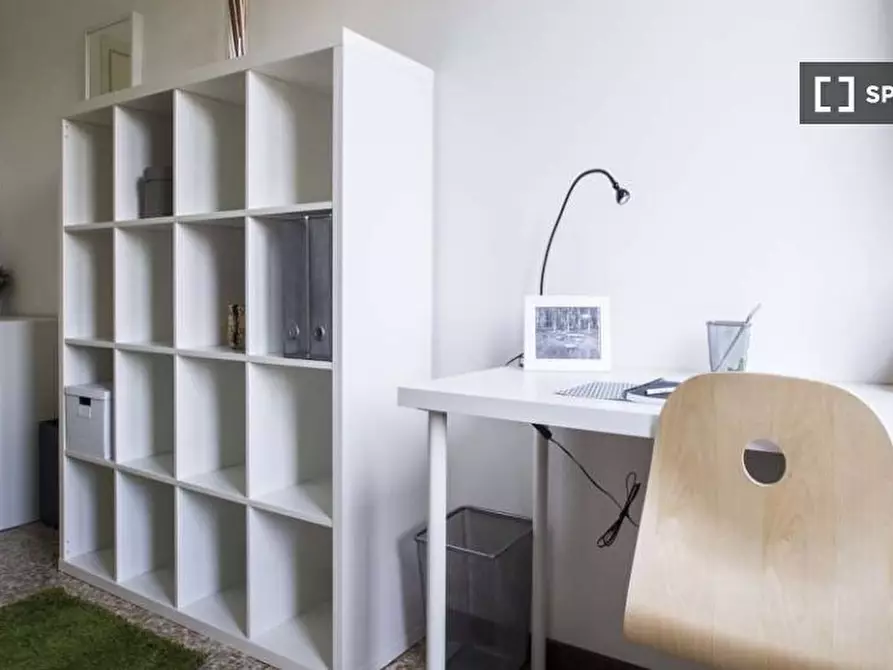 Immagine 11 di Camera condivisa in affitto  in Viale Carlo Espinasse a Milano