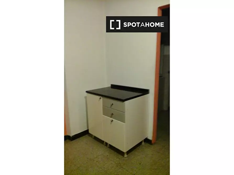 Immagine 18 di Camera condivisa in affitto  in Via Castelbarco a Trento