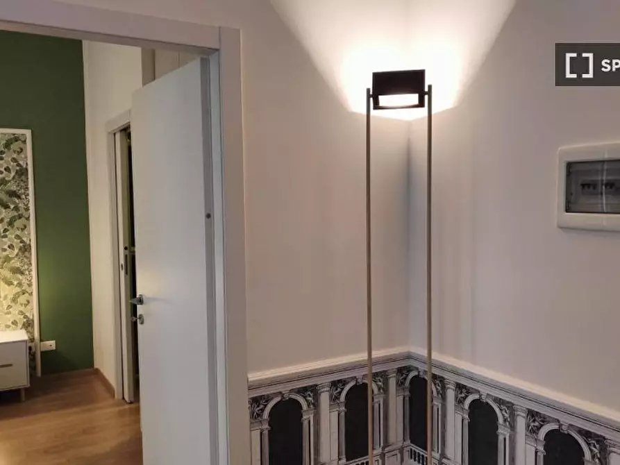 Immagine 7 di Ufficio in affitto  in Via Quadronno a Milano