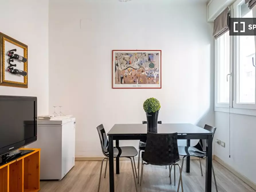 Immagine 3 di Appartamento in affitto  in Piazza di Porta Mascarella a Bologna