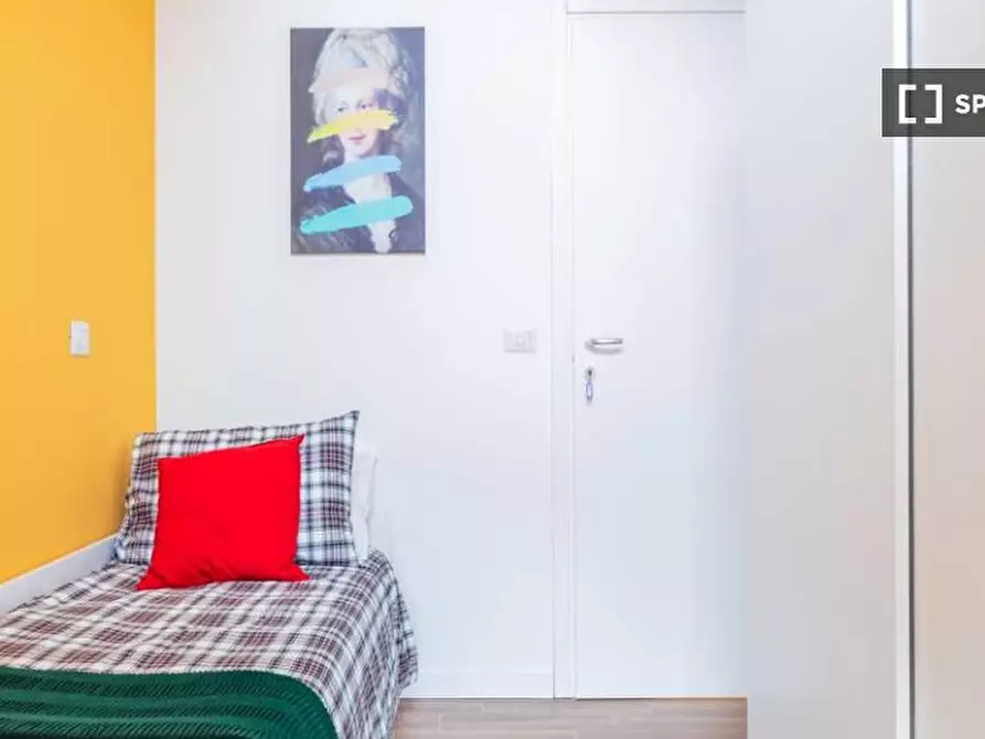 Immagine 4 di Camera condivisa in affitto  in Viale Alfredo Oriani a Bologna