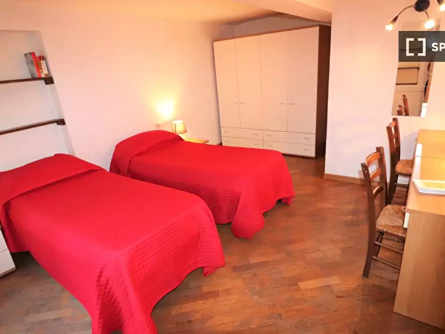 Immagine 12 di Camera condivisa in affitto  in Via Sant'Egidio a Firenze