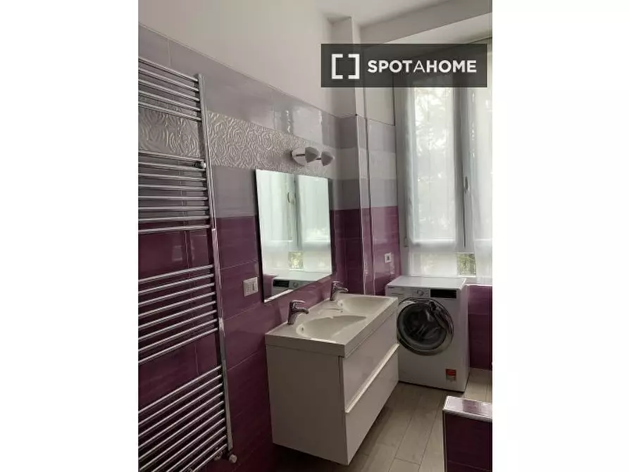 Immagine 5 di Camera condivisa in affitto  in Via Pavese a Rozzano