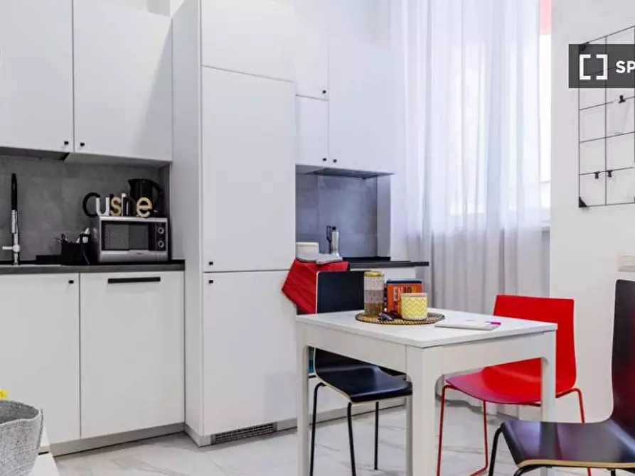 Immagine 12 di Camera condivisa in affitto  in Viale Bligny Milan a Milano